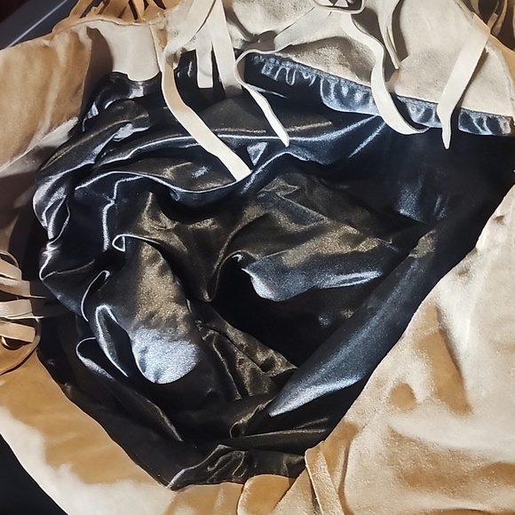 JJ Winters Kellie Tan Fringe Slouchy Leather Suede Shoulder Bag - Picture 10 of 17